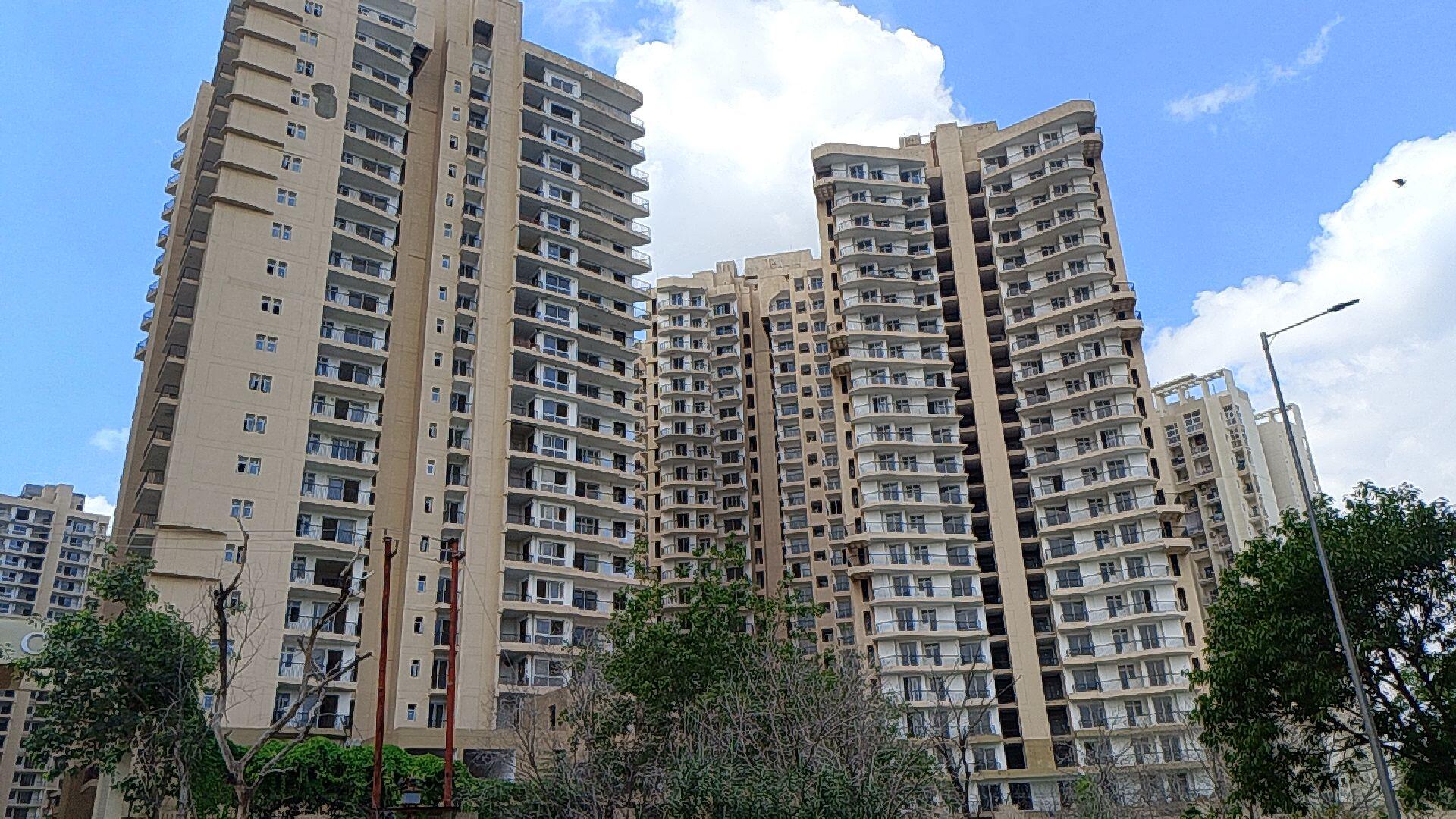 Amrapali HeartBeat City